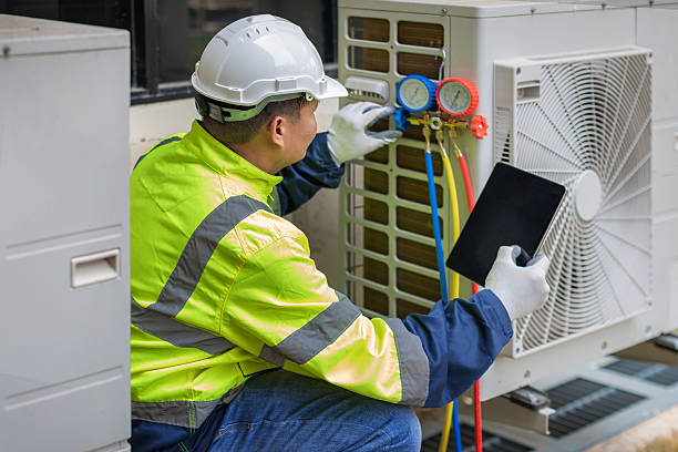 Professional Hvac technician working in Beulah, ND